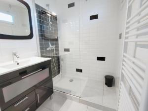 Appartement T3 Lumineux Proche Centre - 3 Étoiles, Clim - FR-1-503-136