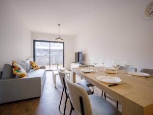 Appartement Neuf à Loudenvielle, 6 Pers, Proche Commerces et Ski, Terrasse Sud - FR-1-695-17
