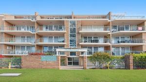 Kokomo Unit 10 Kings Beach QLD