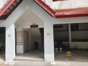 Selesa Hillhomes Golf Resort - P4L1U