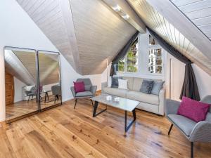 Schweizerhof Ferienwohnungen Lenzerheide 6