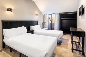 Twin Room room in Hotel Victoria