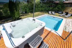 Maisons de vacances Maison Monbazillac avec piscine : photos des chambres