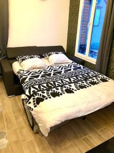 Appartements Le Led Room,Centre ville place de parking gratuite : photos des chambres