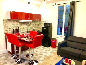 Appartements Le Led Room,Centre ville place de parking gratuite : photos des chambres