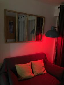 Les Obiones, vue latérale mer, Fort Mahon Plage, magnifique studio cabine 4p, avec balcon , parking privé gratuit, wifi, classé 2 étoiles, exposition plein sud en Baie de Somme