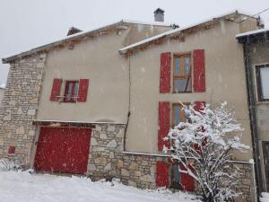 Maison de montagne dans charmant village du Capcir