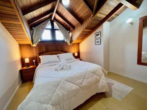 Apartamento San Pietro CENTRO 3 dorm by Achei Temporada