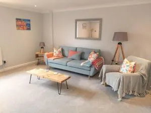 Stunning Cottage on the Edge of the Cotswolds - 托特沃斯