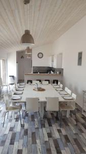 Maisons de vacances GITE DE GROUPE 6 CHAMBRES + MEZZANINE - SEMAINE/WE : photos des chambres