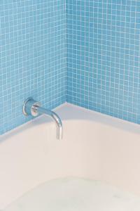 Junior Suite with sea view & bath room in Hotel de Milliano