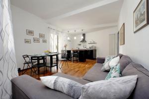 YCH-Sweet home near colosseo