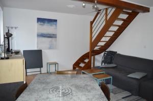 Maisons de vacances Les volets bleus - duplex proche plage et centre : photos des chambres