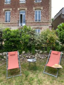 Maisons de vacances Le Haut 33 : Maison bourgeoise de caractere a Laon : photos des chambres