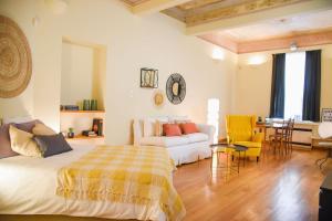 Neoclassical Athens Residence