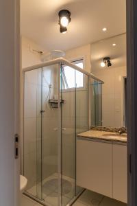 Apto Lazer de clube Praia da Enseada Guarujá