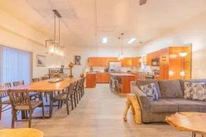 The Northern Driftwood Inn 1.0 - Chena Hot Springs