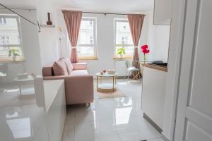 MOVEEN! Apartamenty Wrocław Nowoczesne studia z parkingiem! 10 min od centrum