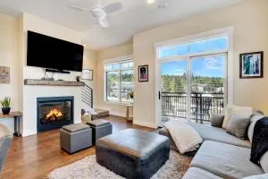 New Luxury Loft 2 I Hot Tub I Great Views I Best Price I FREE Adventures Daily - 冬季公园