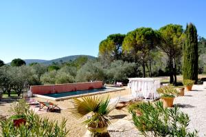 Maisons d'hotes La Bastide de la Provence Verte : photos des chambres