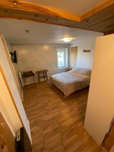 B&B / Chambres d'hotes La Dilichambre : Chambre Double