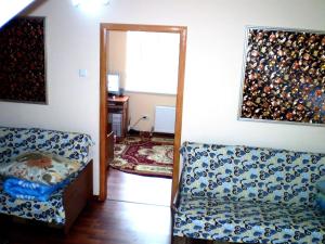 2 КОМНАТЫ 4 дивана ЧКАЛОВА-САДОВАЯ "Сити центр" 2 этаж WI-FI 2 этажный отдельный дом