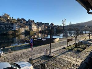 Maisons de vacances Maison en pierre sur les Quais de la Dordogne : photos des chambres