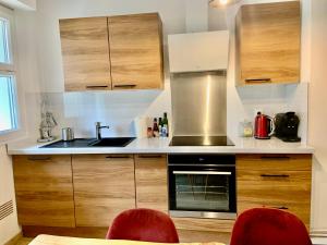 Appartements GRAND Appartement 85m2 centre ville de BIARRITZ 6 pers : photos des chambres