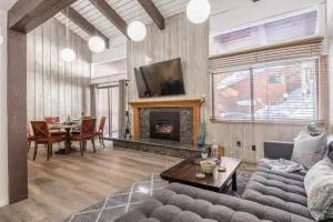 Mammoth Ski and Racquet 71 - جيون ليك