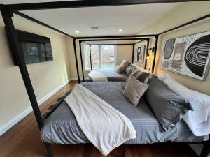 Cozy Cabin on the Lake w HotTub