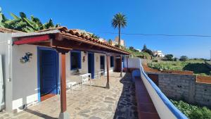 Beautiful house with relaxing terrace in Agulo Agulo