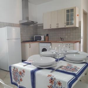 casaisoladelba immersa nel verde a 80mt dalla spiaggia