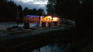 B&B / Chambres d'hotes Les Cygnes Noirs : photos des chambres