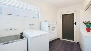 Moondara Unit 5 Bulcock Beach QLD