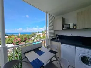 Appartement vue mer, résidence avec piscine à Tartane - 塔腾