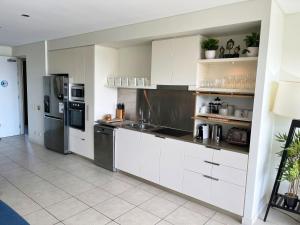 Blue on Blue Apartment 933