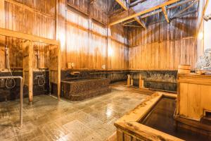 Tsuta Onsen Ryokan