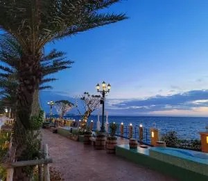 Terrace Garden Mihama Resort - Shido