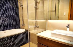 Căn Hộ 2 Phòng Ngủ (Two-Bedroom Apartment)