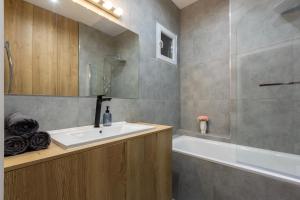 Glamorous Modern Apartment in the Hearth of Budapest