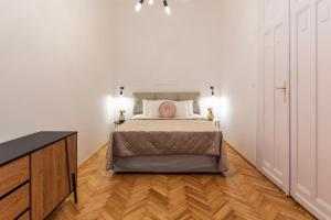 Glamorous Modern Apartment in the Hearth of Budapest
