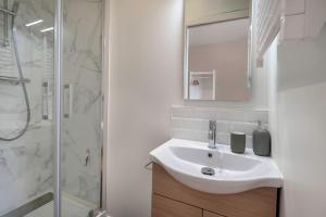 Aristide#3 - Studio Lumineux avec sa jolie terrasse