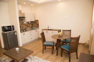 Sarovar Residency Serviced Apartment Hotel