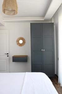 Assos Luna Houses