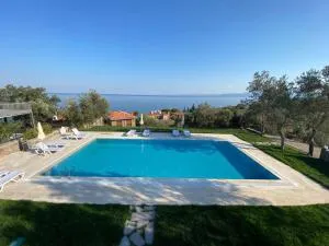 Assos Luna Houses - Geyikli