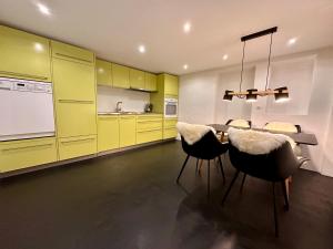 Cosy appartment 10 min from Gstaad with stunning view