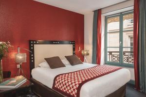 Superior Double Room room in Hotel Le petit Paris