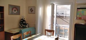 Central Home Kavala "private parking"