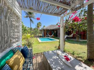 Casa super charmosa com piscina em Icaraizinho!