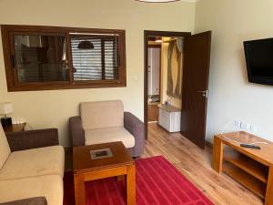 Ski Zone at Gondola, Perfect One Bdrm, Fast WiFi, Netflix, Quiet, Warm - 4hvězdičkové hotely ve městě Bansko